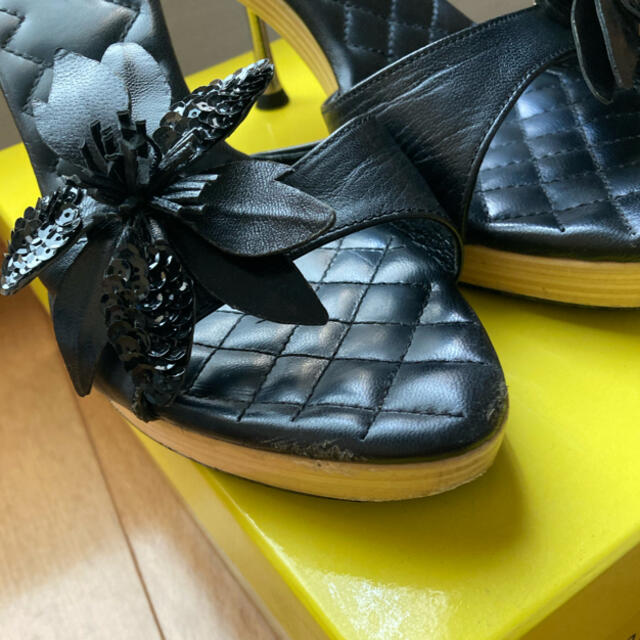 POOL SIDE(プールサイド)のpoolside  プールサイド　黒　23㎝　ミュール　サンダル レディースの靴/シューズ(サンダル)の商品写真