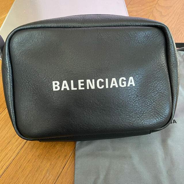 Balenciaga(バレンシアガ)のバレンシアガ　　ショルダーバック レディースのバッグ(ショルダーバッグ)の商品写真