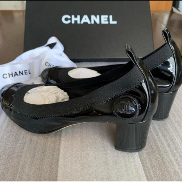 CHANEL - 極美品 CHANEL パンプス 黒 ココマーク 36 エナメル チャン ...