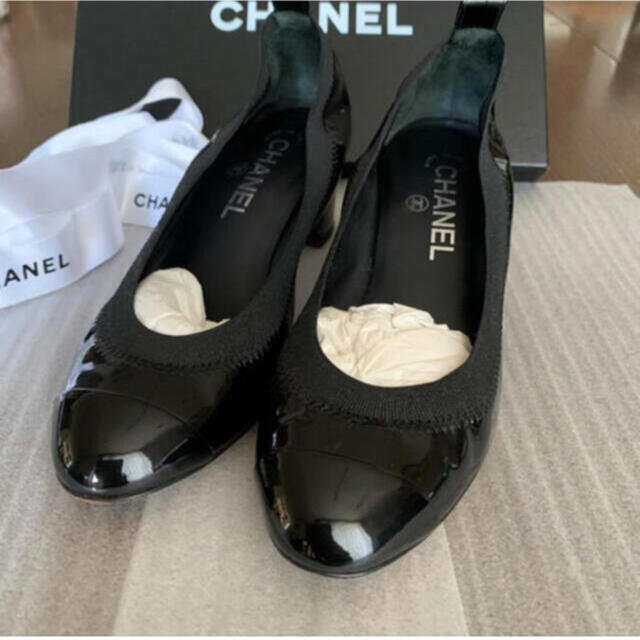 CHANEL - 極美品 CHANEL パンプス 黒 ココマーク 36 エナメル チャン ...