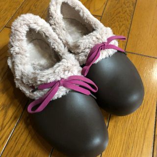 クロックス(crocs)の愛美様専用★クロックスグレーテル(サンダル)