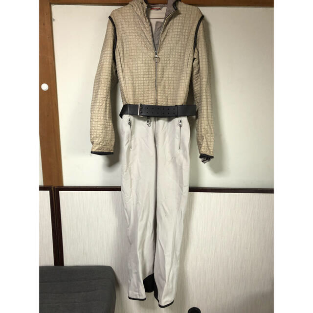 PRADA ジャンプスーツ 交換無料 4060円引き onica.rs