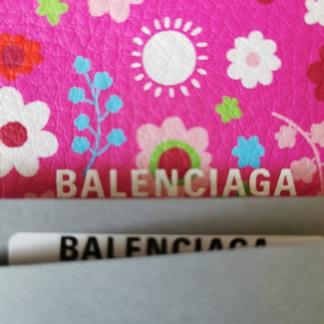 Balenciaga(バレンシアガ)のバレンシアガ　2021秋冬最新　カード　コインケース レディースのファッション小物(コインケース)の商品写真