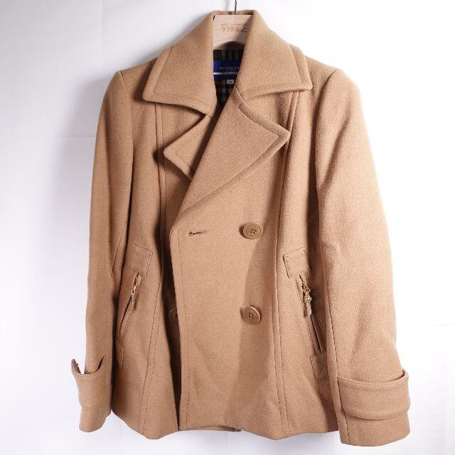 BURBERRY BLUE LABEL(バーバリーブルーレーベル)のBURBERRY BLUE LABEL　コート　レディース　ベージュ レディースのジャケット/アウター(ピーコート)の商品写真