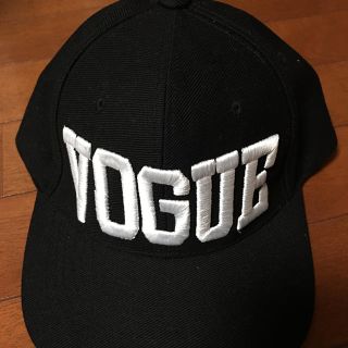 ウィゴー(WEGO)のVOGUEキャップ BIGBANG G-DRAGON ジヨン(ミュージシャン)