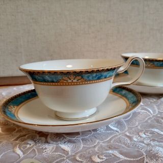 ウェッジウッド(WEDGWOOD)のWEDGWOOD ティーカップ&ソーサー2客セットカーゾン(グラス/カップ)