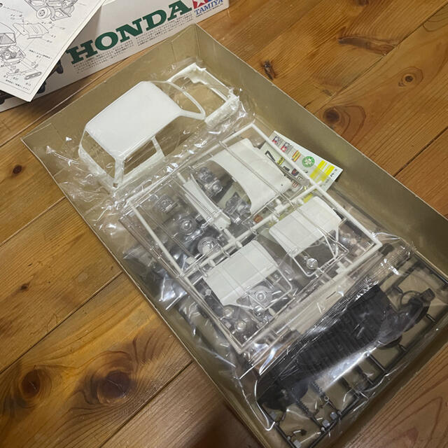 ホンダ(ホンダ)のN360 HONDA タミヤ　プラモデル　1/18 エンタメ/ホビーのおもちゃ/ぬいぐるみ(模型/プラモデル)の商品写真