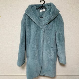 アズールバイマウジー(AZUL by moussy)のAZUL by moussy アズール エコファーコート　ライトブルー　水色(毛皮/ファーコート)