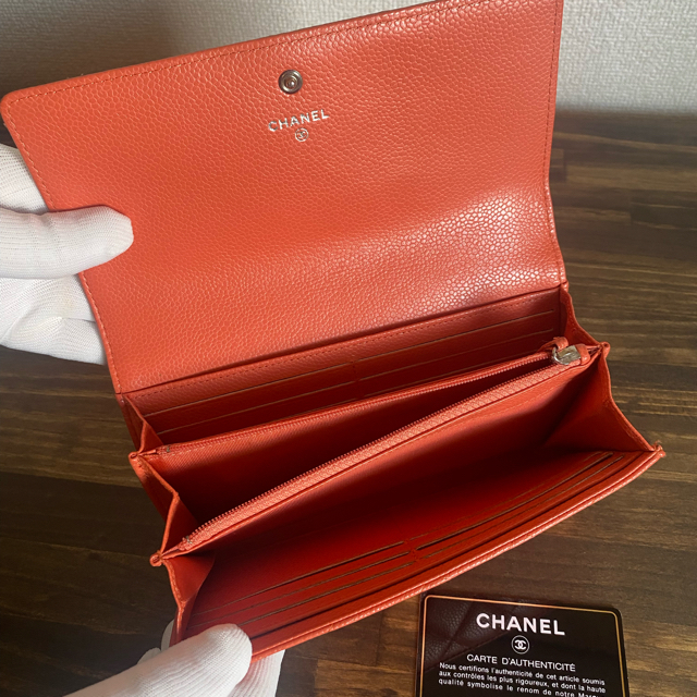 CHANEL(シャネル)のCHANEL シャネル　長財布　キャビアスキン レディースのファッション小物(財布)の商品写真