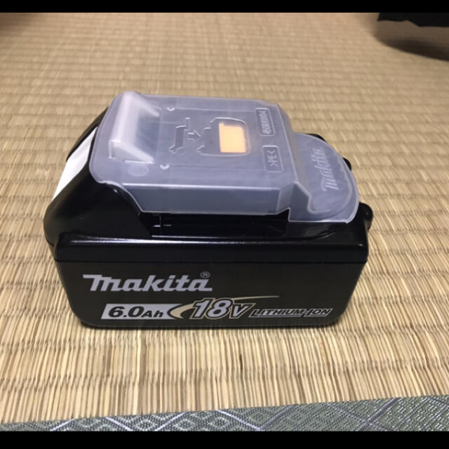 新品 マキタ 純正バッテリー 18V BL1860B 18V 6.0Ahスポーツ/アウトドア