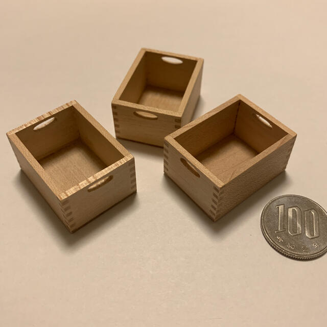 ヨーロッパ　ミニチュア　木製ボックス３個セット　ドールハウス