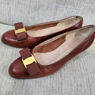 サルヴァトーレフェラガモ(Salvatore Ferragamo)のフェラガモ/SalvatoreFerragamo  5 1/2C 　22.5㎝(ローファー/革靴)