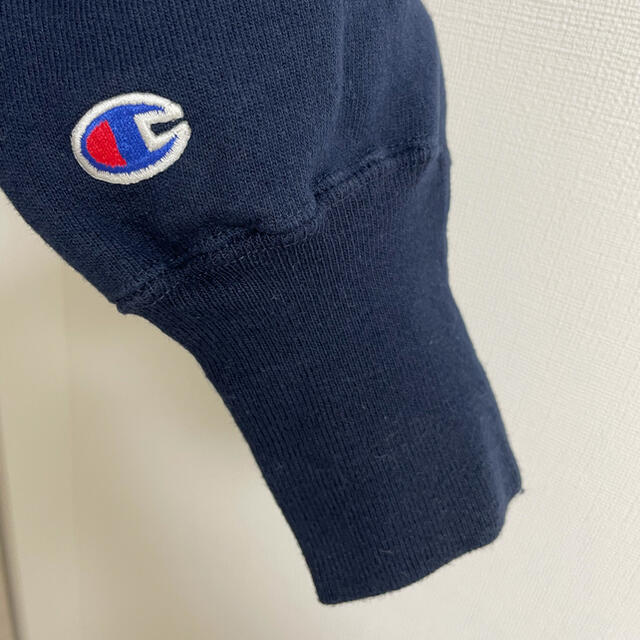 Champion(チャンピオン)のChampion リバースウィーブ 90s 刺繍ロゴ ネイビー XL メンズのトップス(スウェット)の商品写真