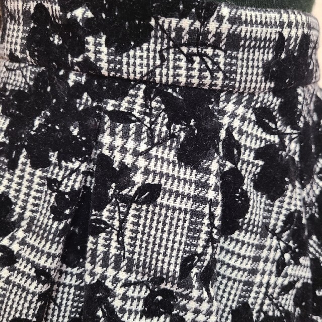 axes femme(アクシーズファム)のレディース　ミニスカート　Mサイズ　黒地 レディースのスカート(ミニスカート)の商品写真