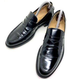 スーツカンパニー(THE SUIT COMPANY)のザ・スーツカンパニー  イタリア製 ハンドメイド コインローファー 黒(ローファー/革靴)