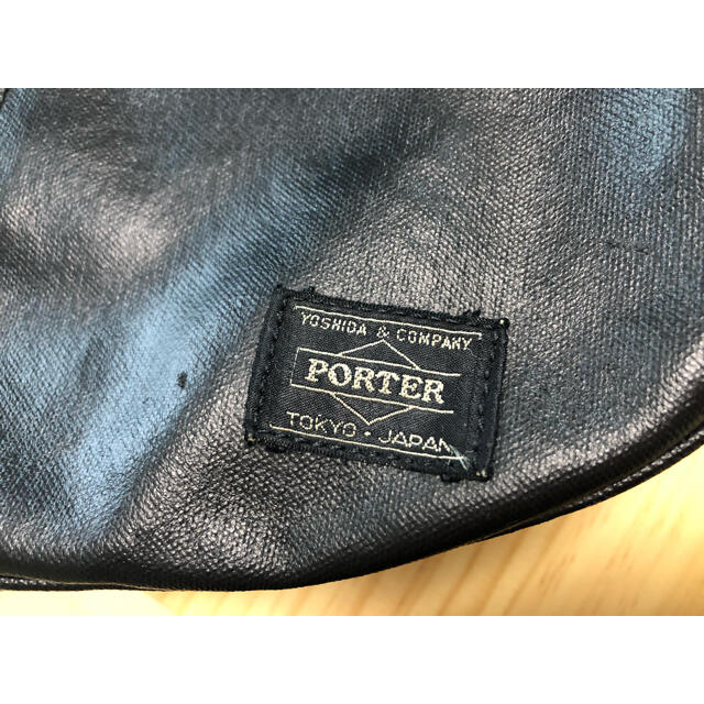 PORTER(ポーター)のPORTER フリースタイル ショルダーバッグ ブラック メンズのバッグ(ショルダーバッグ)の商品写真