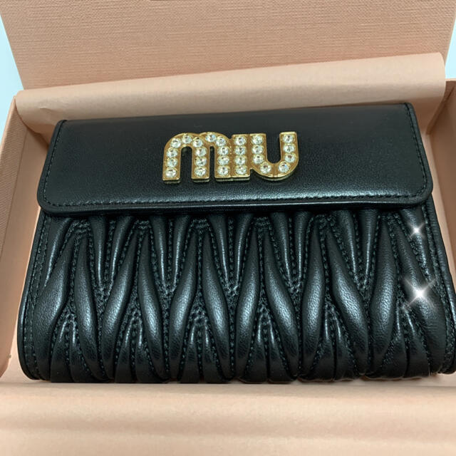 激安店舗 miumiu - miumiu マテラッセ 黒 財布 財布