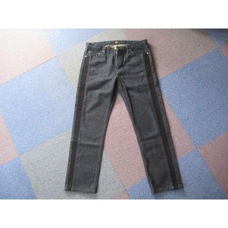 ビッグジョン(BIG JOHN)の日本製BIG JOHN JEANS 　32サイズ　珍しいデザイン(デニム/ジーンズ)