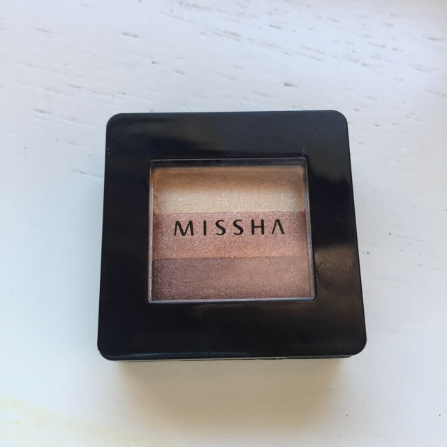 MISSHA(ミシャ)のミシャ★アイシャドウ美品 コスメ/美容のベースメイク/化粧品(アイシャドウ)の商品写真