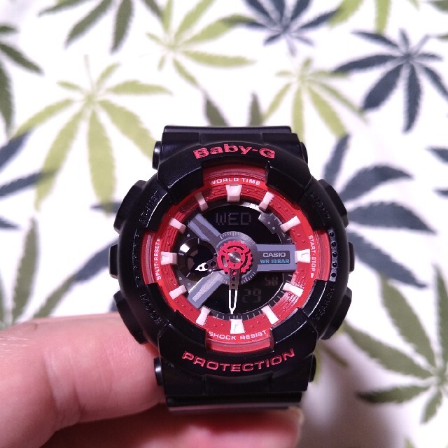 Baby-G(ベビージー)のCASIO Baby-G ba-110sn　ジーショック　ブラック×レッド レディースのファッション小物(腕時計)の商品写真