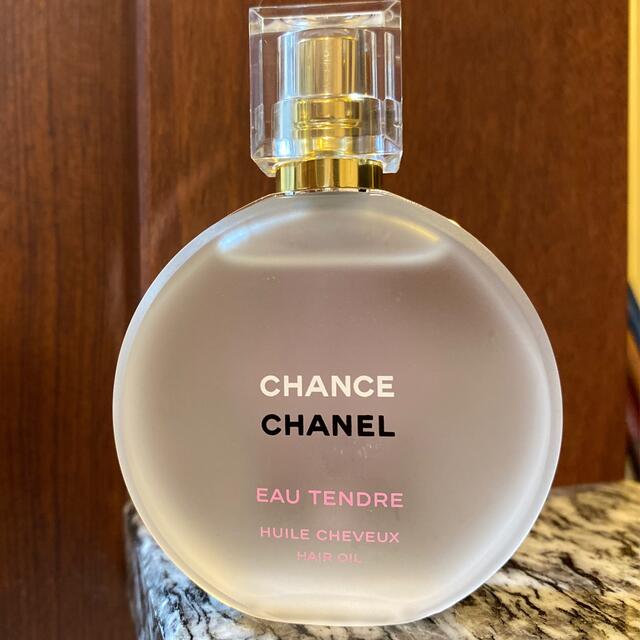 CHANEL(シャネル)の2プッシュ使用⭐︎チャンス オー タンドゥル ヘア オイル コスメ/美容のヘアケア/スタイリング(オイル/美容液)の商品写真