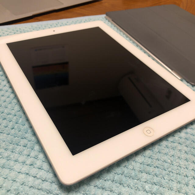 iPad(アイパッド)の美品 Apple iPad 3 第3世代 64GB Wi-Fi+Cellular スマホ/家電/カメラのPC/タブレット(タブレット)の商品写真