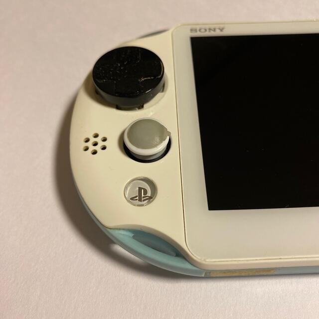 PlayStation Vita(プレイステーションヴィータ)のSONY PS VITA PCH2000ジャンク品 エンタメ/ホビーのゲームソフト/ゲーム機本体(携帯用ゲーム機本体)の商品写真