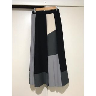 アメリヴィンテージ(Ameri VINTAGE)のAmeri VINTAGE COLOR SCHEME SKIRT(ロングスカート)