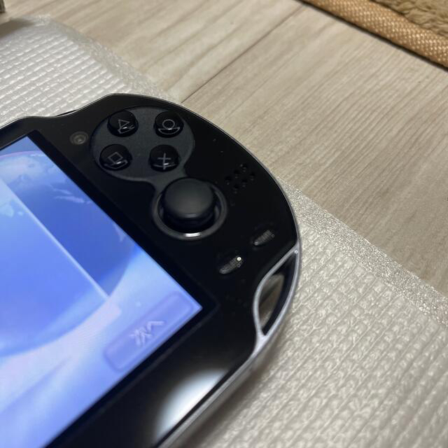 PlayStation Vita(プレイステーションヴィータ)のSONY PlayStationVITA 本体  PCH-1000 ZA01  エンタメ/ホビーのゲームソフト/ゲーム機本体(携帯用ゲーム機本体)の商品写真