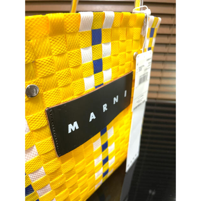 Marni(マルニ)のMARNIMARKETマルニマーケットミニバスケットショッピングバッグカゴバッグ レディースのバッグ(トートバッグ)の商品写真