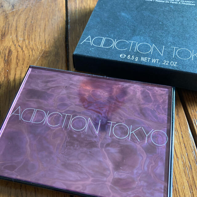 ADDICTION(アディクション)のADDICTIONアイシャドウ限定パレット　103Untouched Ocean コスメ/美容のベースメイク/化粧品(アイシャドウ)の商品写真