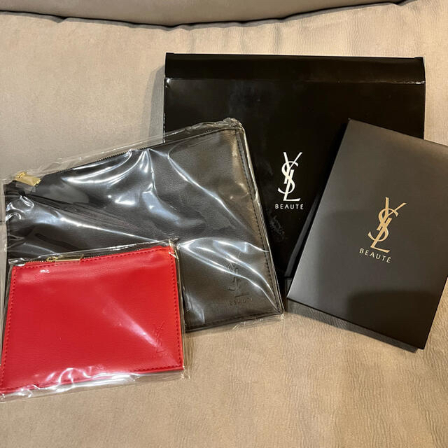 ysl  イヴサンローラン　ポーチ2種　鏡