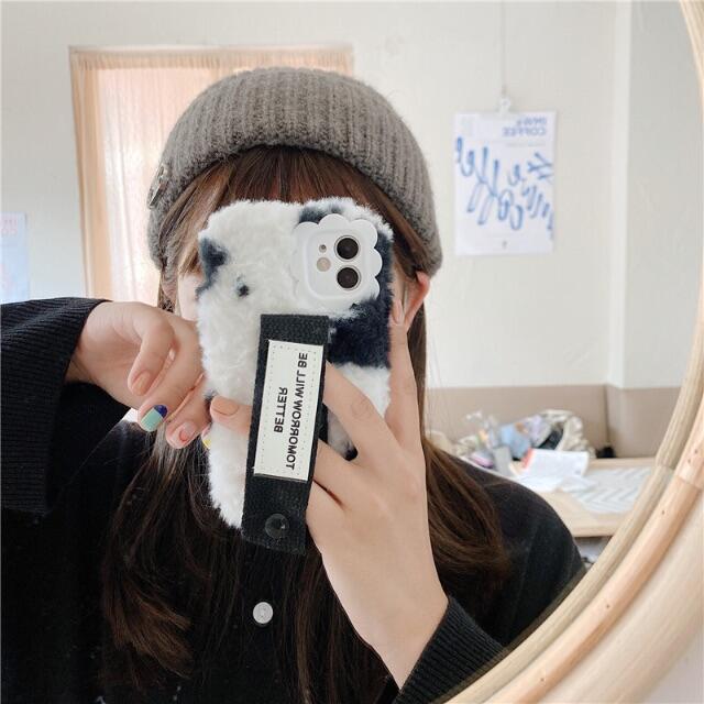Iphoneケース ふわふわ ベルト モコモコ おしゃれ 韓国 女子 可愛いの通販 By J ラクマ Iphoneケース ふわふわ ベルト モコモコ おしゃれ 韓国 女子 可愛いの通販 By J ラクマ