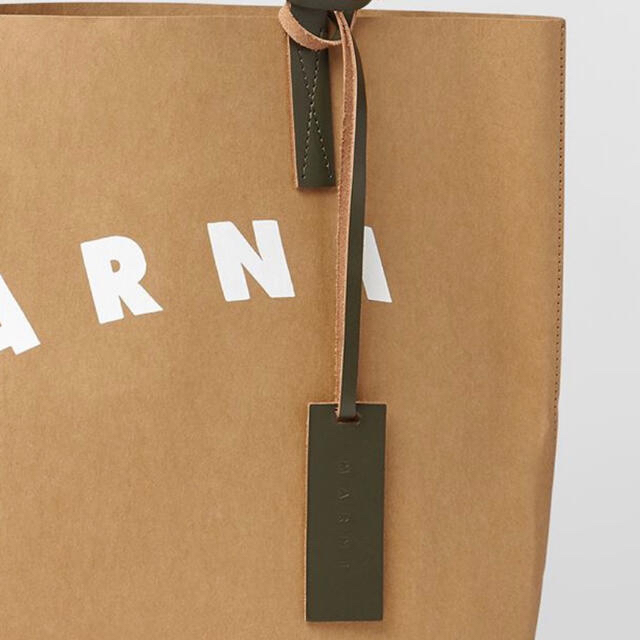 【今週末限定】MARNI セルロース製 ショッピングバッグ