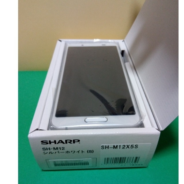 スマートフォン SHARP AQUOS SH-M12 スマホ/家電/カメラのスマートフォン/携帯電話(スマートフォン本体)の商品写真