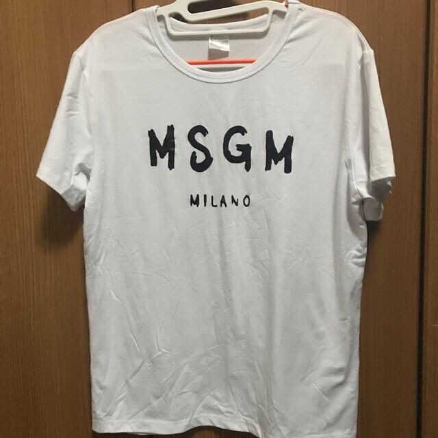 MSGM(エムエスジイエム)の♡MSGMTシャツ♡Lサイズ新品。 メンズのトップス(シャツ)の商品写真