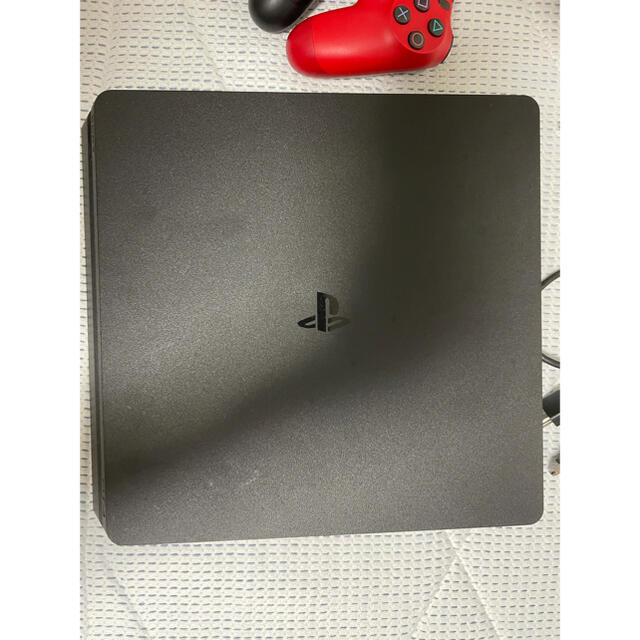 PlayStation4(プレイステーション4)のSONY PlayStation4 CUH-2200A エンタメ/ホビーのゲームソフト/ゲーム機本体(家庭用ゲーム機本体)の商品写真