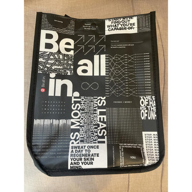 lululemon  ルルレモン ショップ袋　黒 レディースのバッグ(ショップ袋)の商品写真