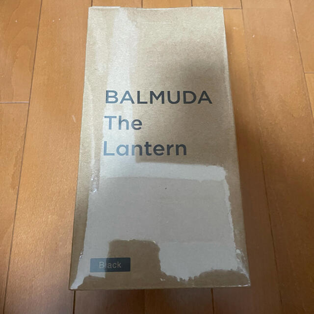 BALMUDA(バルミューダ)のBALMUDA the lantern バルミューダ ランタン　ブラック スポーツ/アウトドアのアウトドア(ライト/ランタン)の商品写真