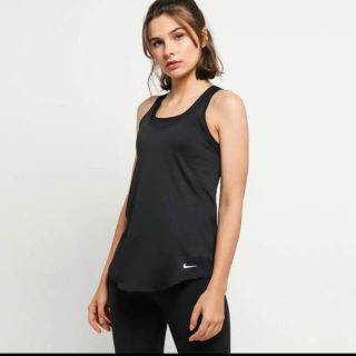 ナイキ(NIKE)のNIKE トレーニングタンクトップ women's Mサイズ 黒(タンクトップ)