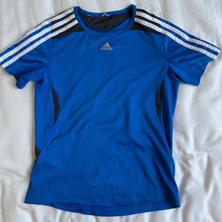 アディダス(adidas)のadidas ユニフォーム　半袖　青　(ウェア)