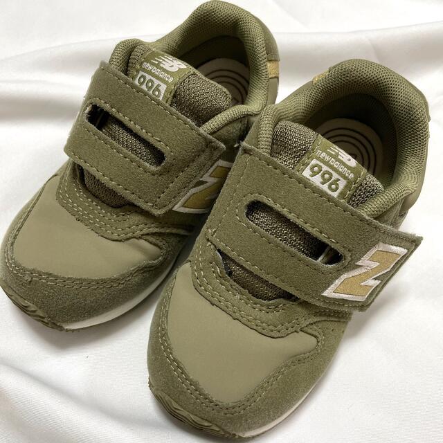 New Balance(ニューバランス)のニューバランス　996 カーキ　15センチ キッズ/ベビー/マタニティのキッズ靴/シューズ(15cm~)(スニーカー)の商品写真