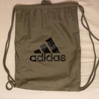 アディダス(adidas)のアディダス　ナップサック　カーキ(バッグパック/リュック)