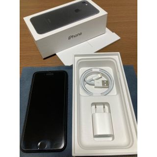 アップル(Apple)のiPhone7 本体　32G SIMロック解除済み　中古品　Apple(スマートフォン本体)