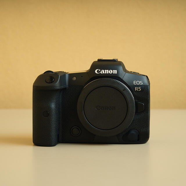 【極美品】Canon EOS R5