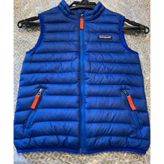 パタゴニア(patagonia)のaki様専用★パタゴニア　キッズ　ダウンベスト　５T(ジャケット/上着)