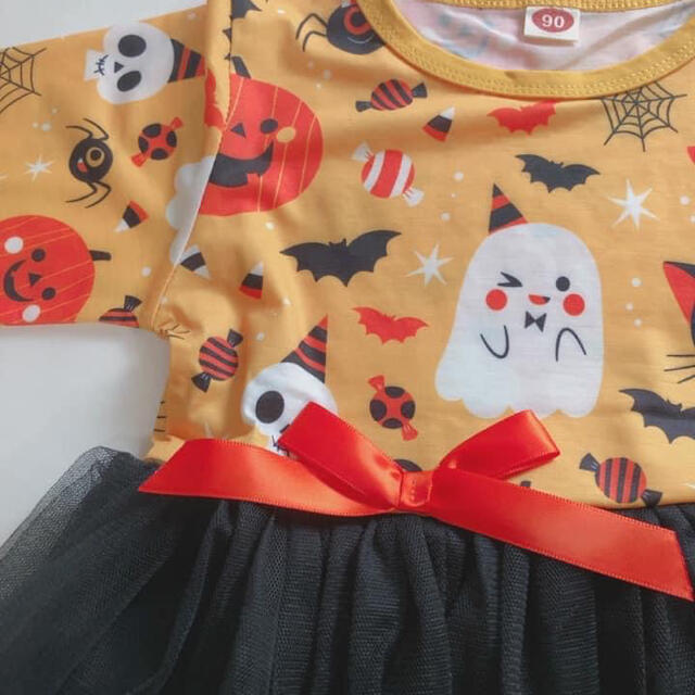 新品　チュールワンピース　ワンピース　ハロウィン　女の子　キッズ　可愛い　90 キッズ/ベビー/マタニティのキッズ服女の子用(90cm~)(ワンピース)の商品写真