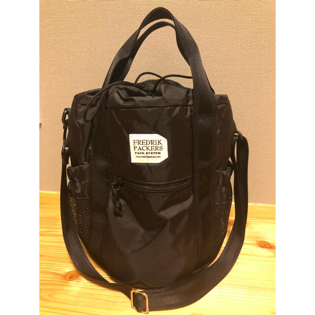 UNITED ARROWS green label relaxing(ユナイテッドアローズグリーンレーベルリラクシング)のFREDRIK PACKERS SC キルティング キンチャク ショルダー レディースのバッグ(ショルダーバッグ)の商品写真