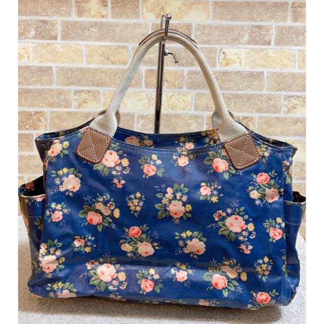 Cath Kidston(キャスキッドソン)のCath Kidston KINGSWOOD ハンド トート バッグ レディースのバッグ(トートバッグ)の商品写真