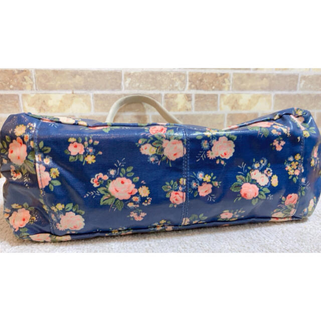 Cath Kidston(キャスキッドソン)のCath Kidston KINGSWOOD ハンド トート バッグ レディースのバッグ(トートバッグ)の商品写真